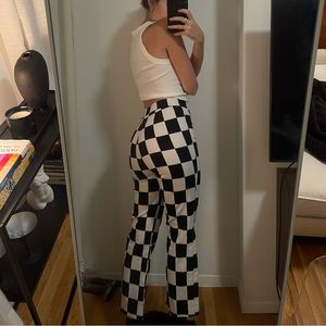 Very Flattering Stretchy Black and White Checkered Pants